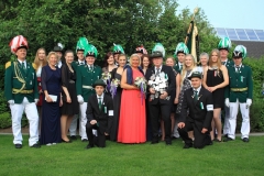 Koenigspaar mit Festvorstand